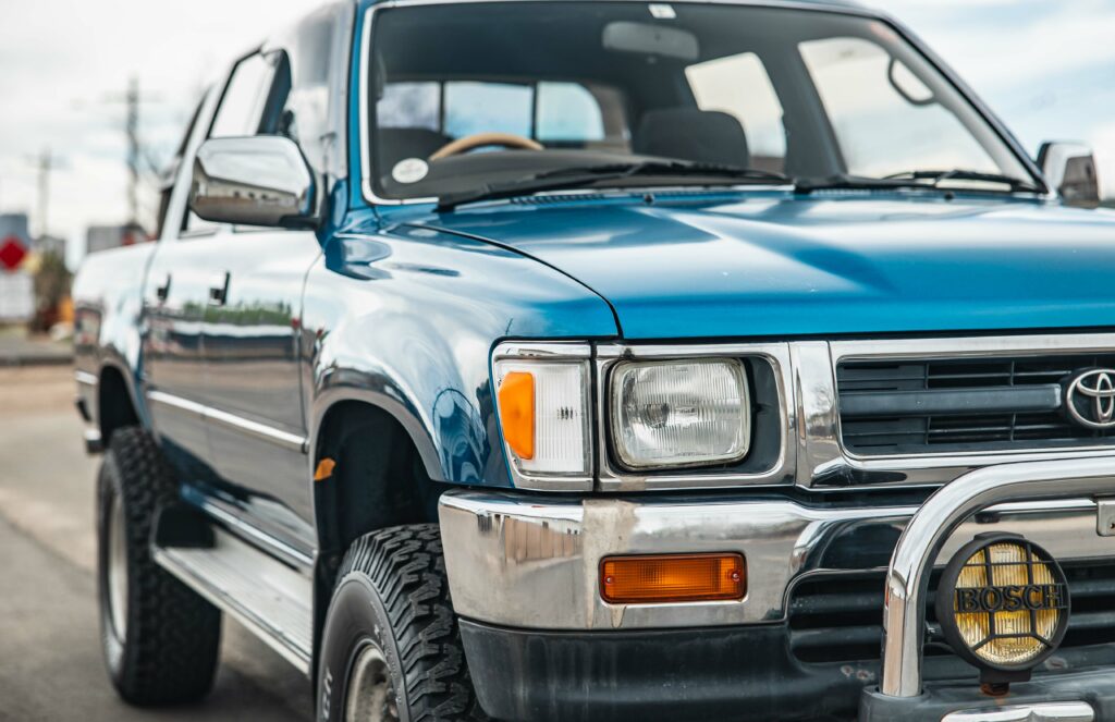1992 Light Blue Toyota Hilux-7