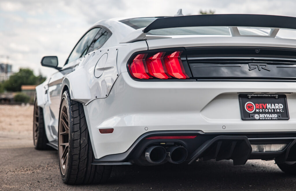 2022 Ford Mustang RTR-34