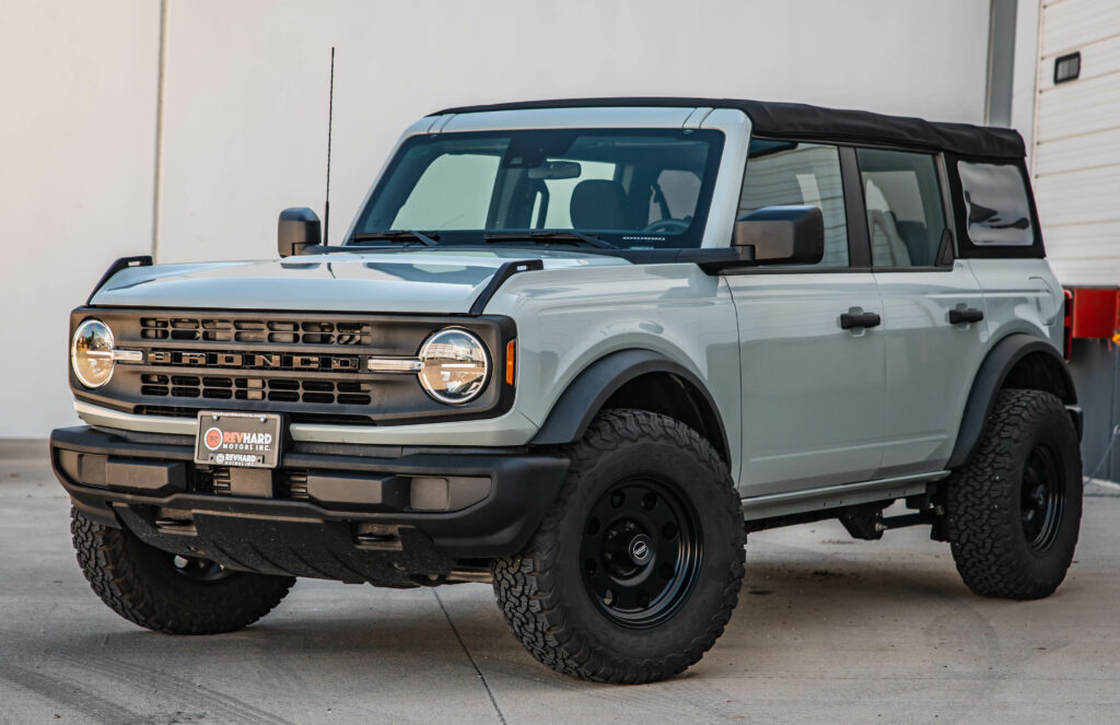 2022 Ford Bronco-3
