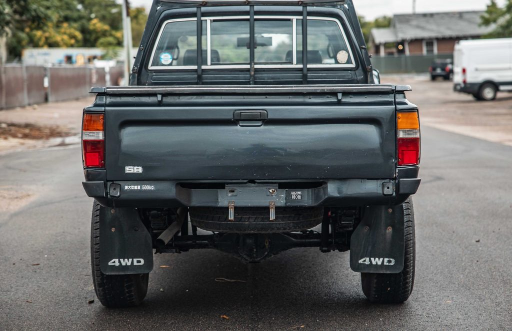 1992 Toyota Hilux Pickup-18