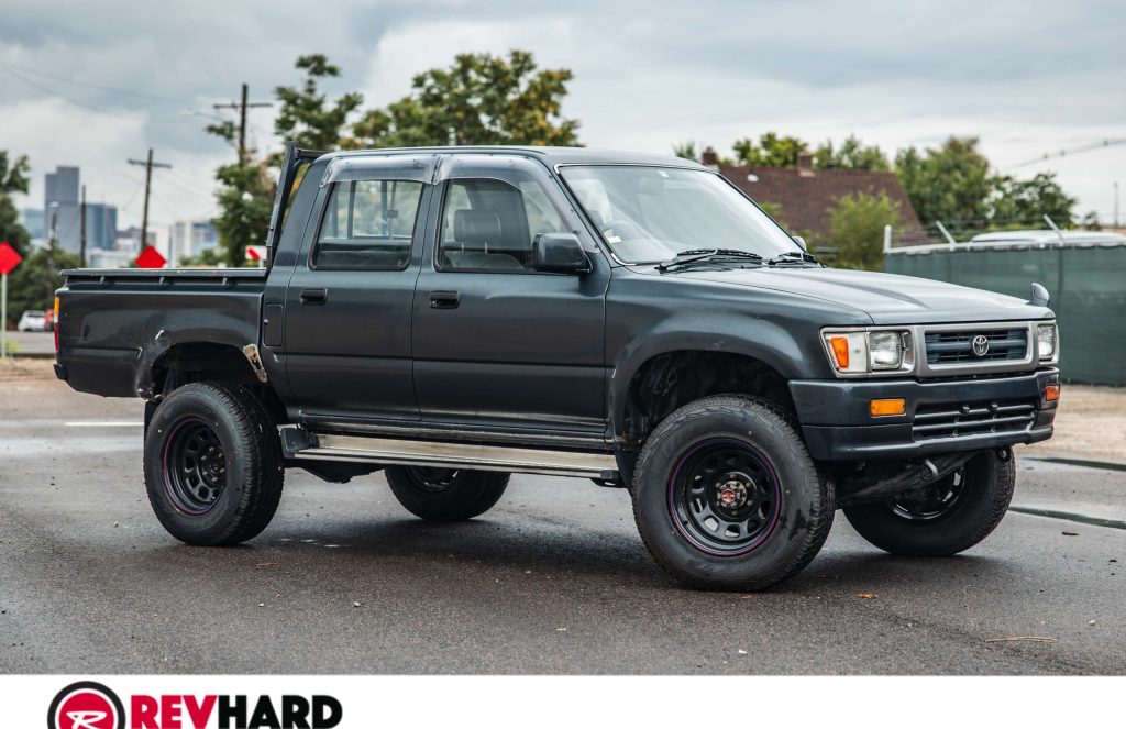 1992 Toyota Hilux Pickup-2