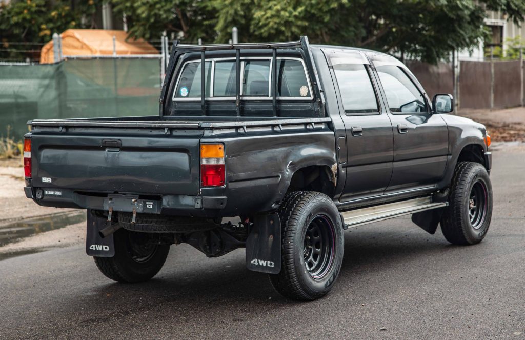 1992 Toyota Hilux Pickup-22