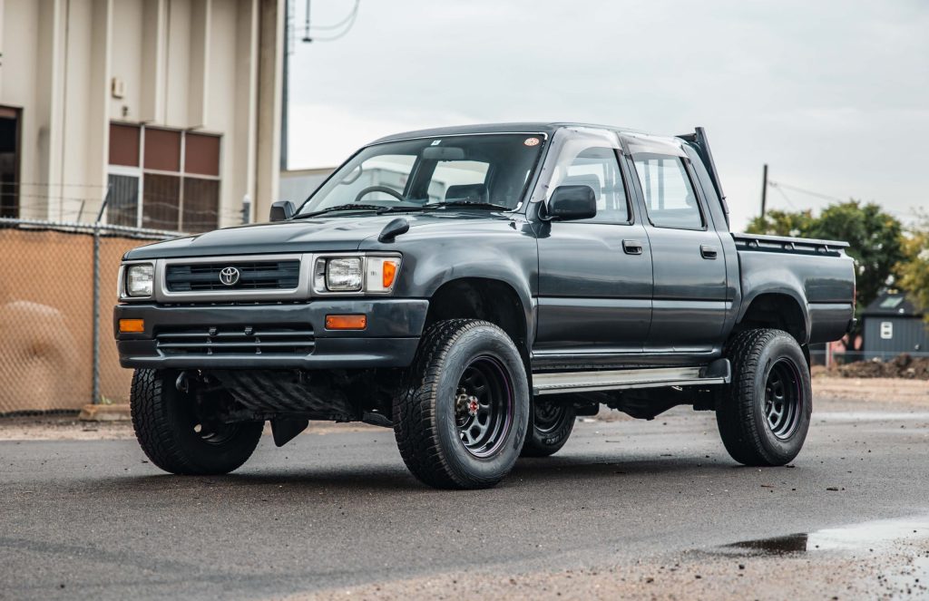 1992 Toyota Hilux Pickup-9