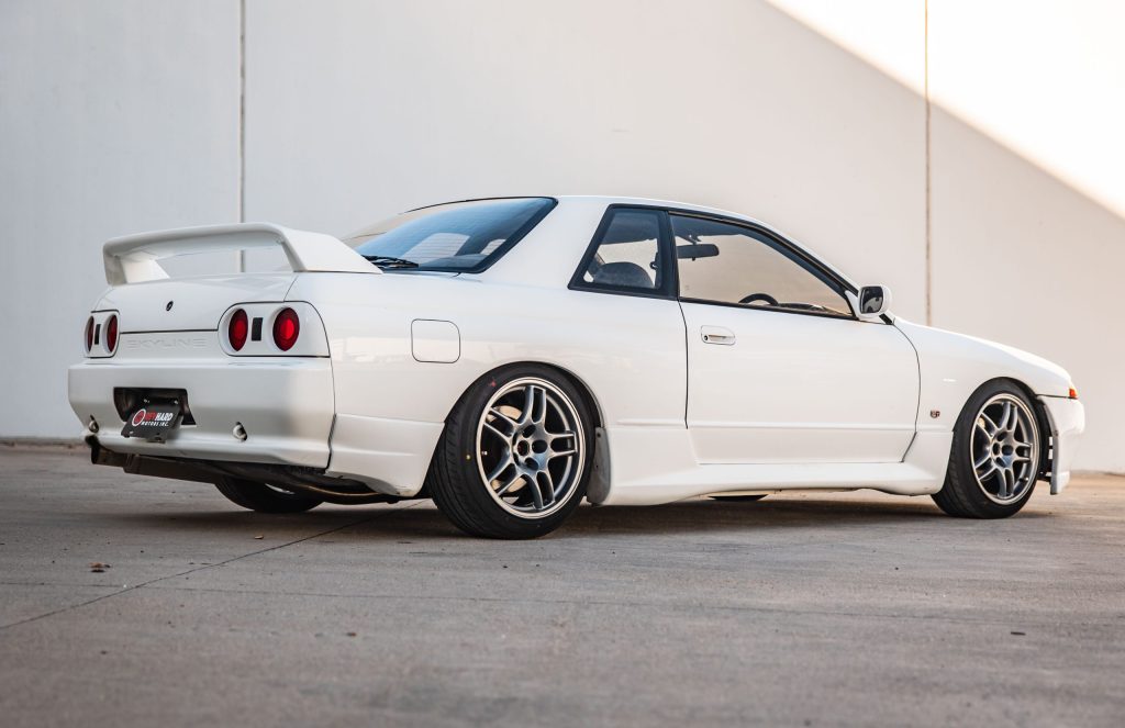 1992 Nissan Skyline R32 GTS-T-13