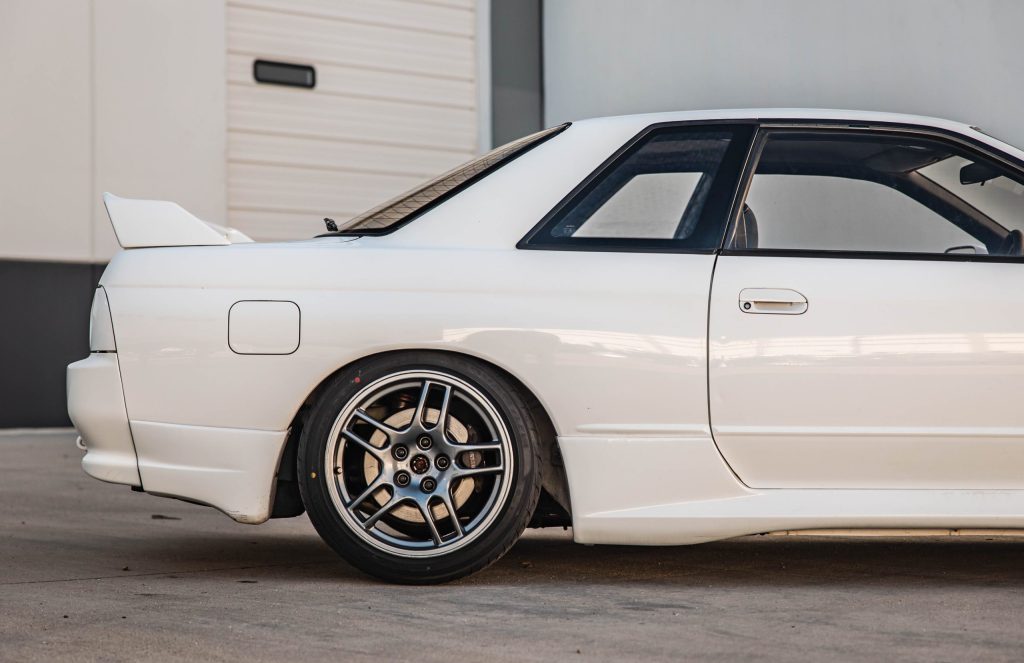 1992 Nissan Skyline R32 GTS-T-9